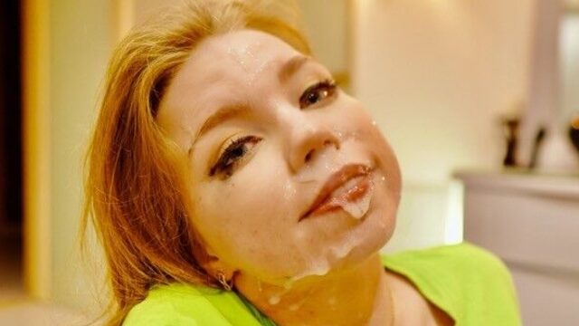 Обкончал спермой лицо русской подруге после того, как жестко выебал